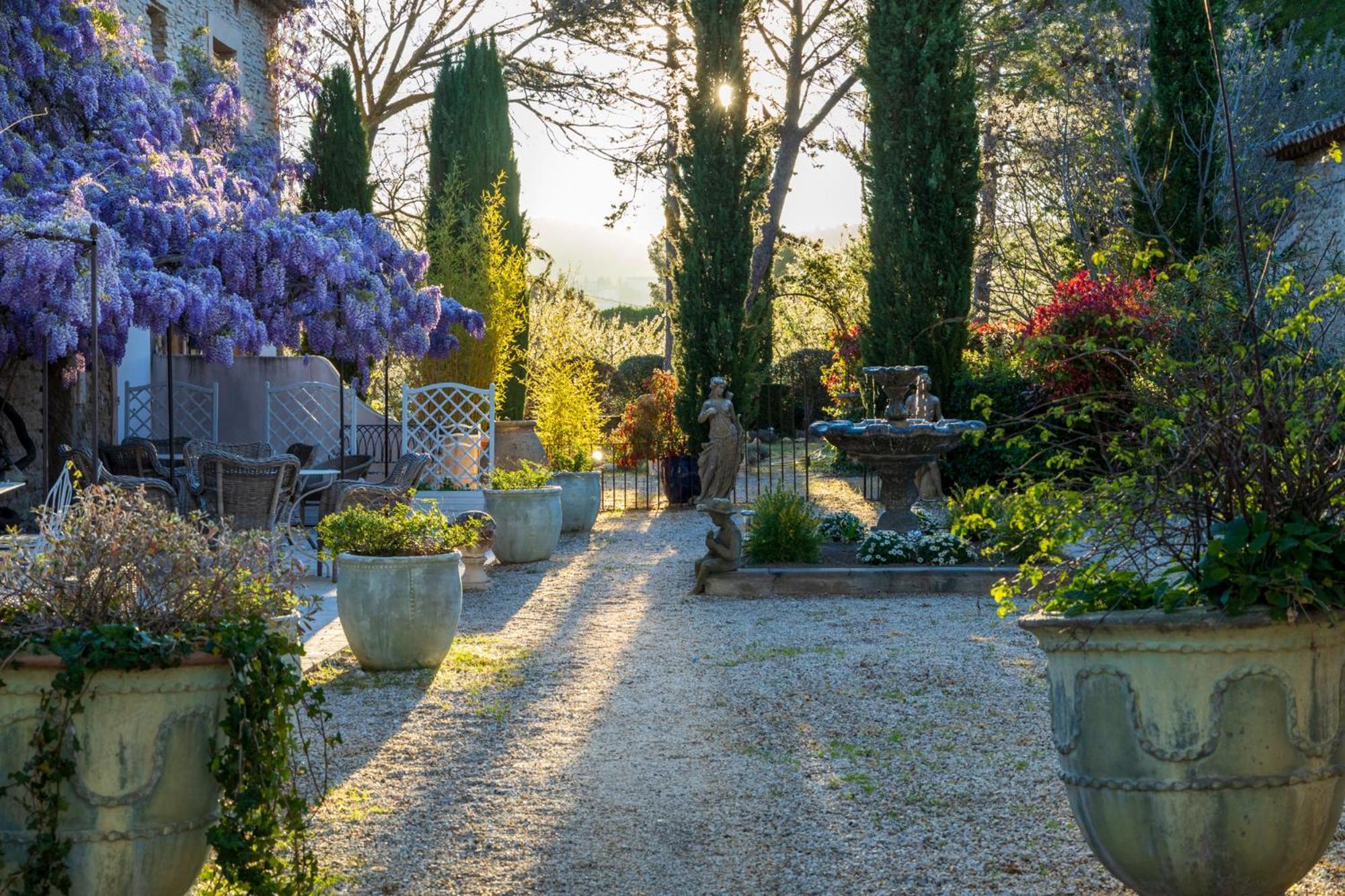 Le Clos De Lucie Lagnes Exterior photo